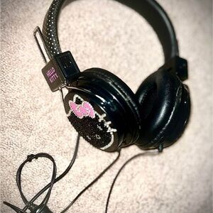 Sanrio Hello Kitty Black Headphones with Pink Bow Accent